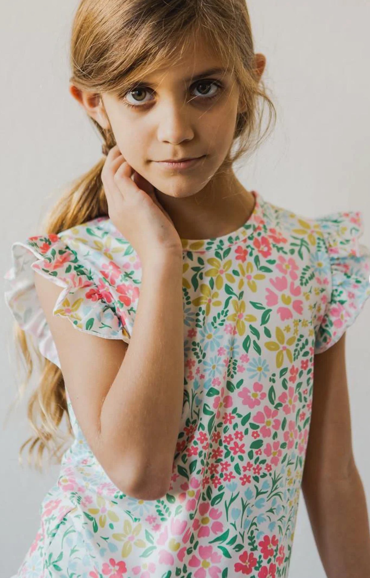 Daffodil ruffle Tee