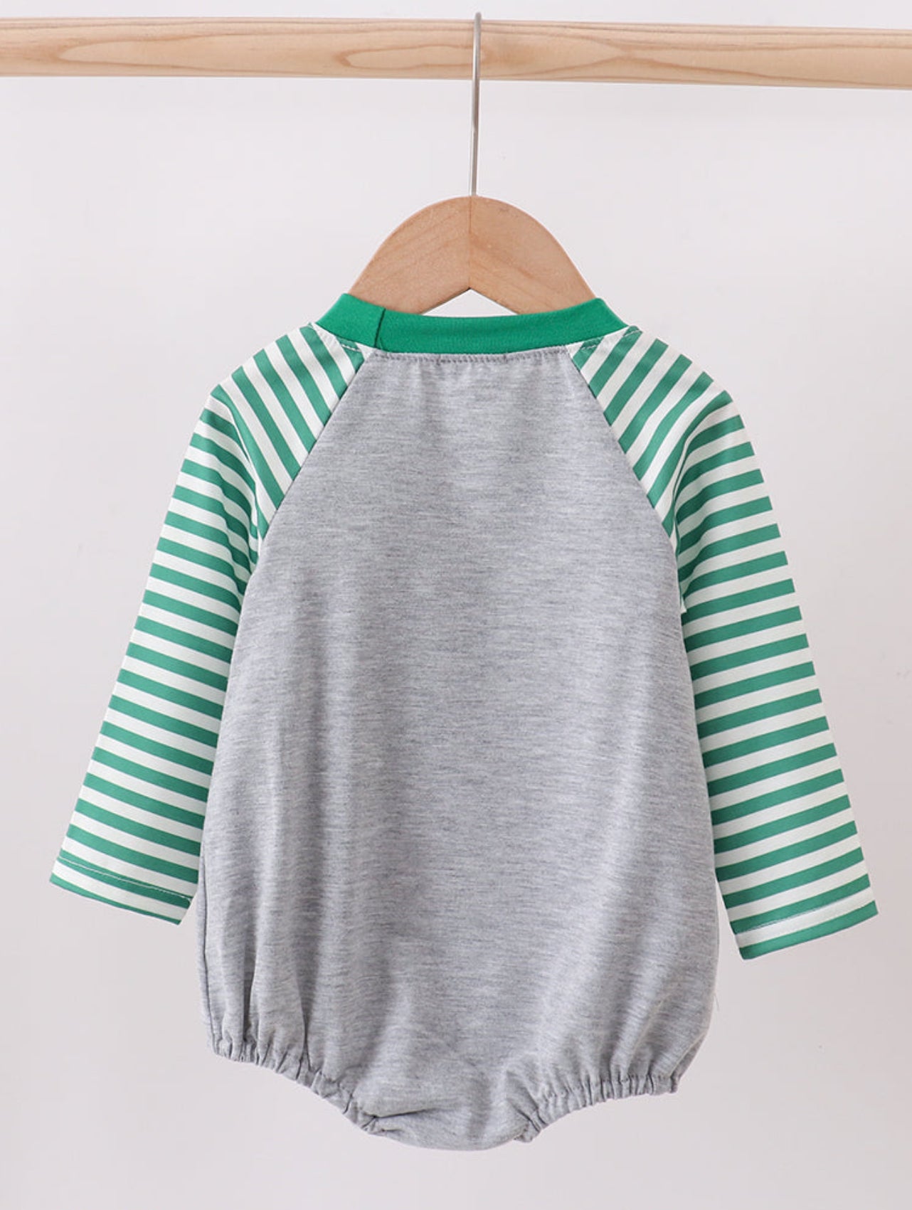 Green tree tractor appliqué stripe bubble