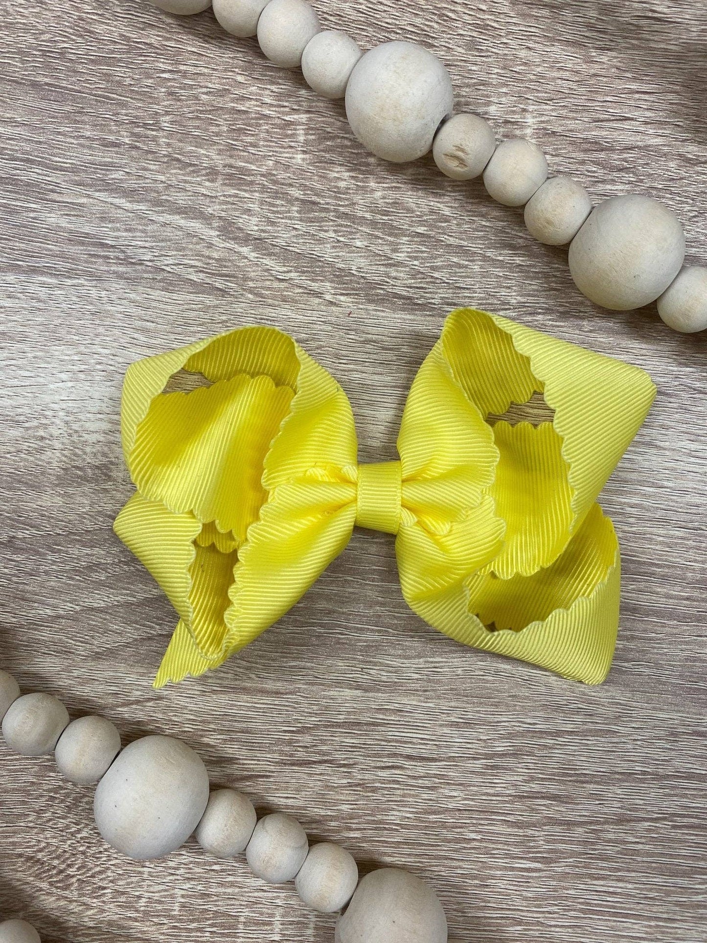 4.5" Classic Scalloped Hair Bow | Headband