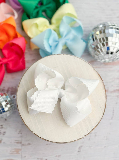 4.5" Classic Scalloped Hair Bow | Headband
