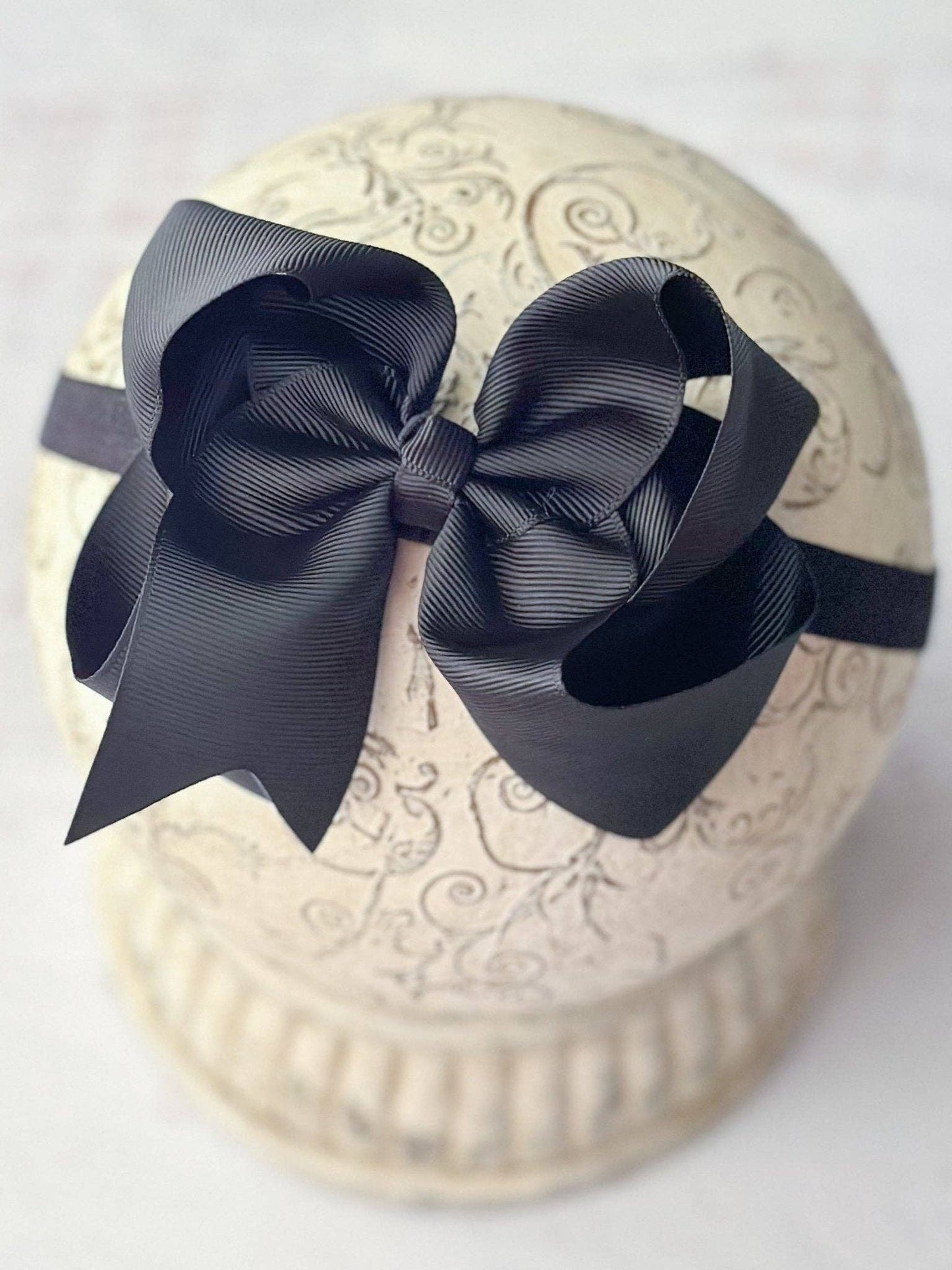 4.5" Classic Grosgrain Hair Bow | Alligator Clip, Satin Headband, or French Clip