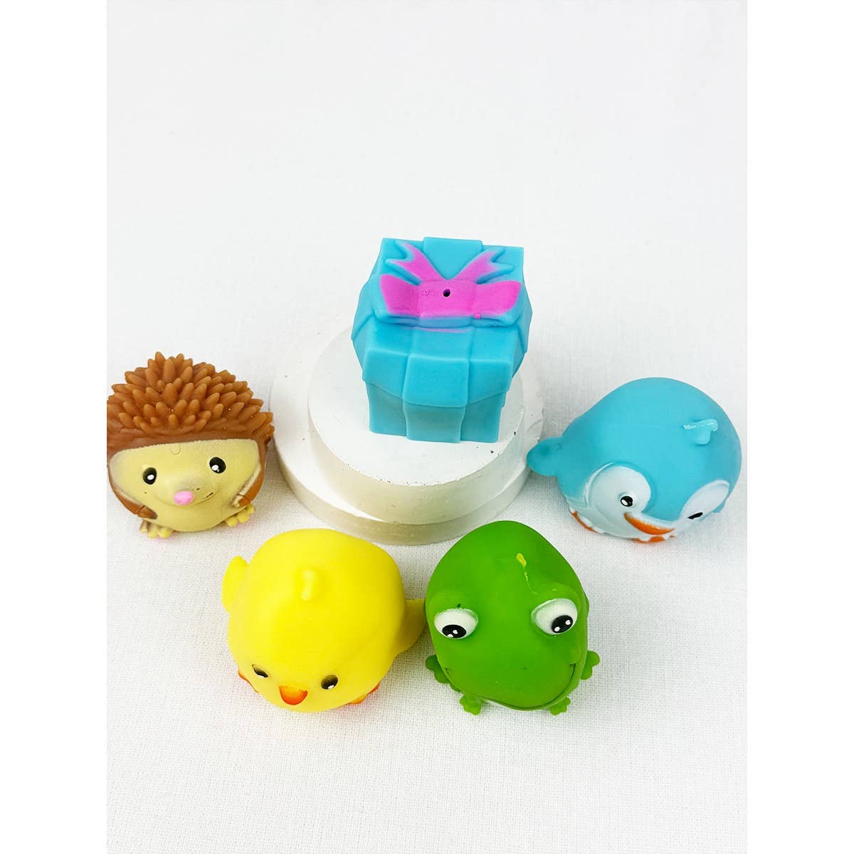 Treasure Box Reversible Surprise Animal Squishies