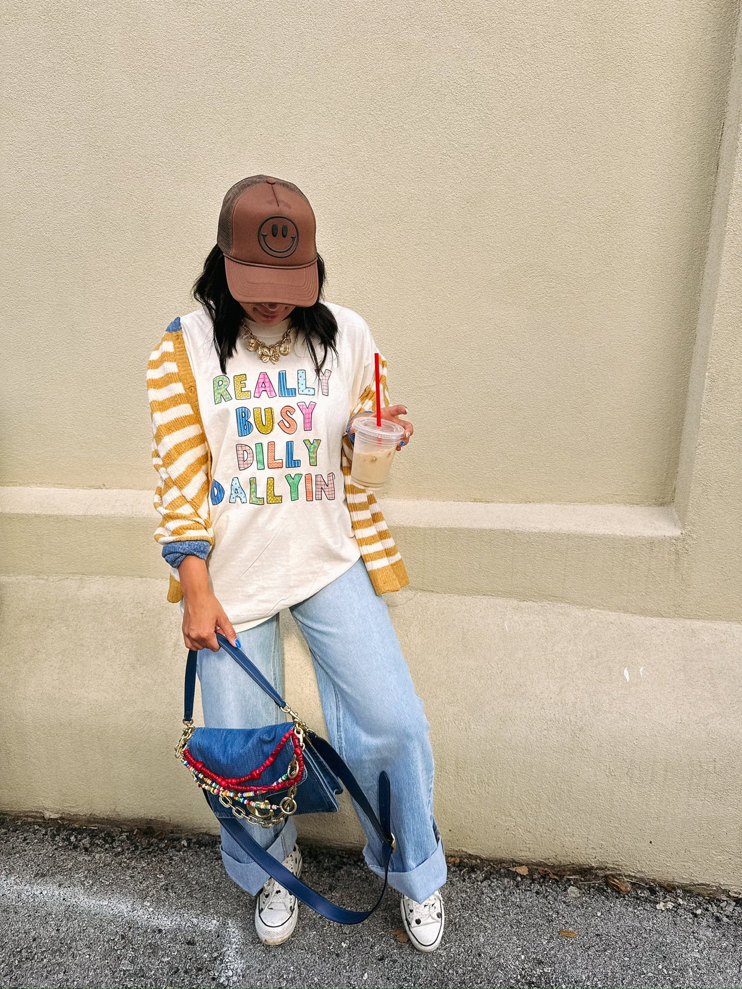 busy dilly dallying graphic tee