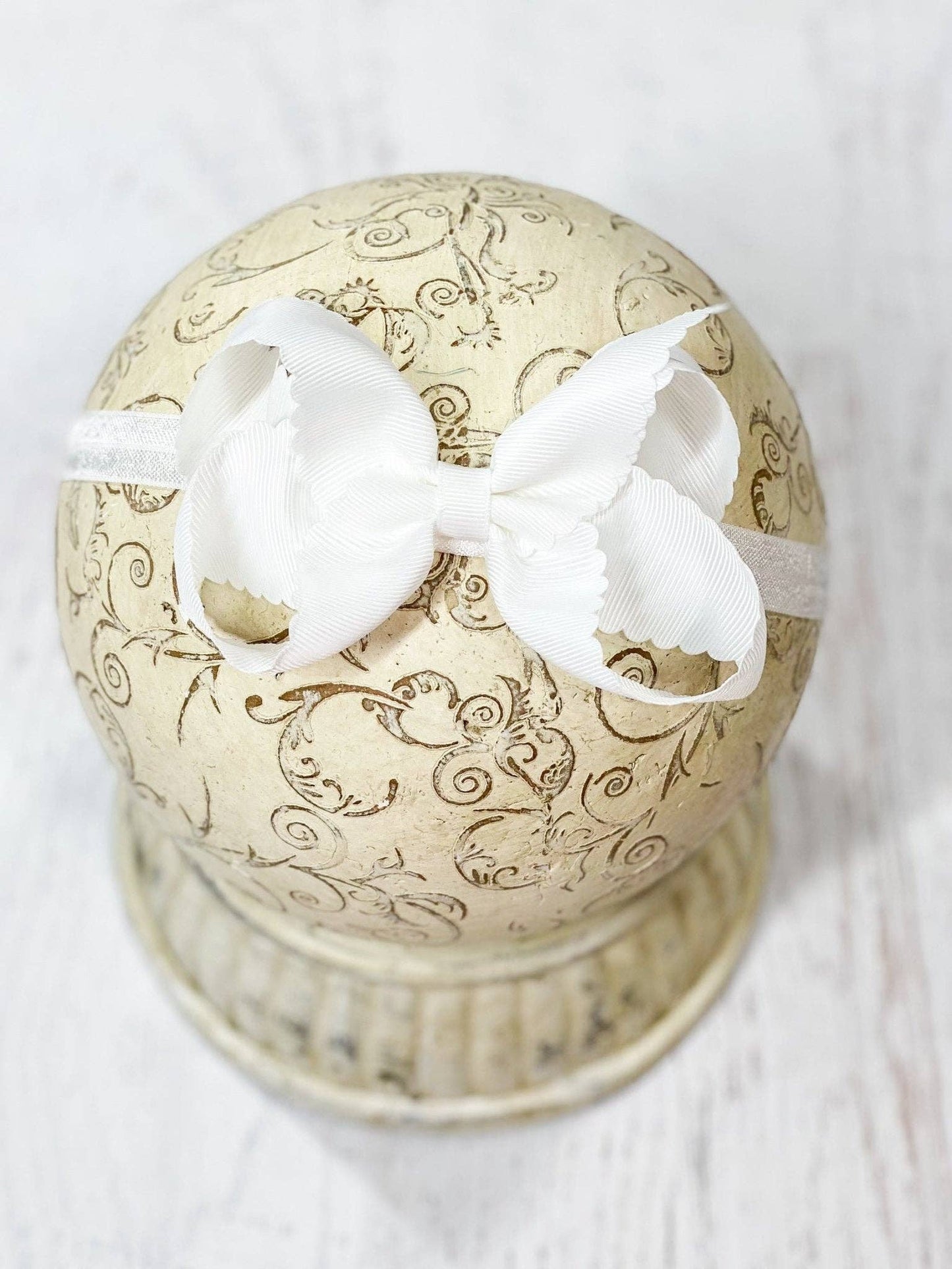 4.5" Classic Scalloped Hair Bow | Headband